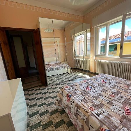 Villa Sophia Mare 1 Lido di Camaiore Eksteriør bilde